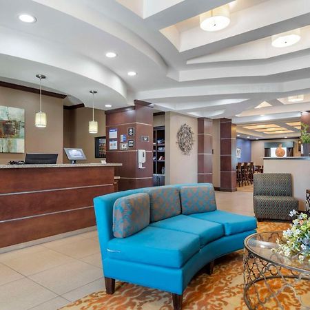Best Western Plus Longhorn Inn&Suites Luling Exterior foto