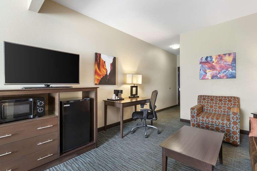 Best Western Plus Longhorn Inn&Suites Luling Zimmer foto