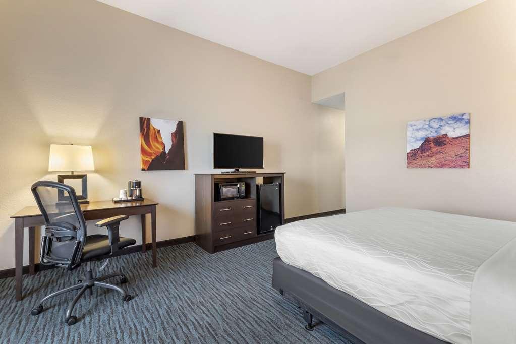 Best Western Plus Longhorn Inn&Suites Luling Zimmer foto