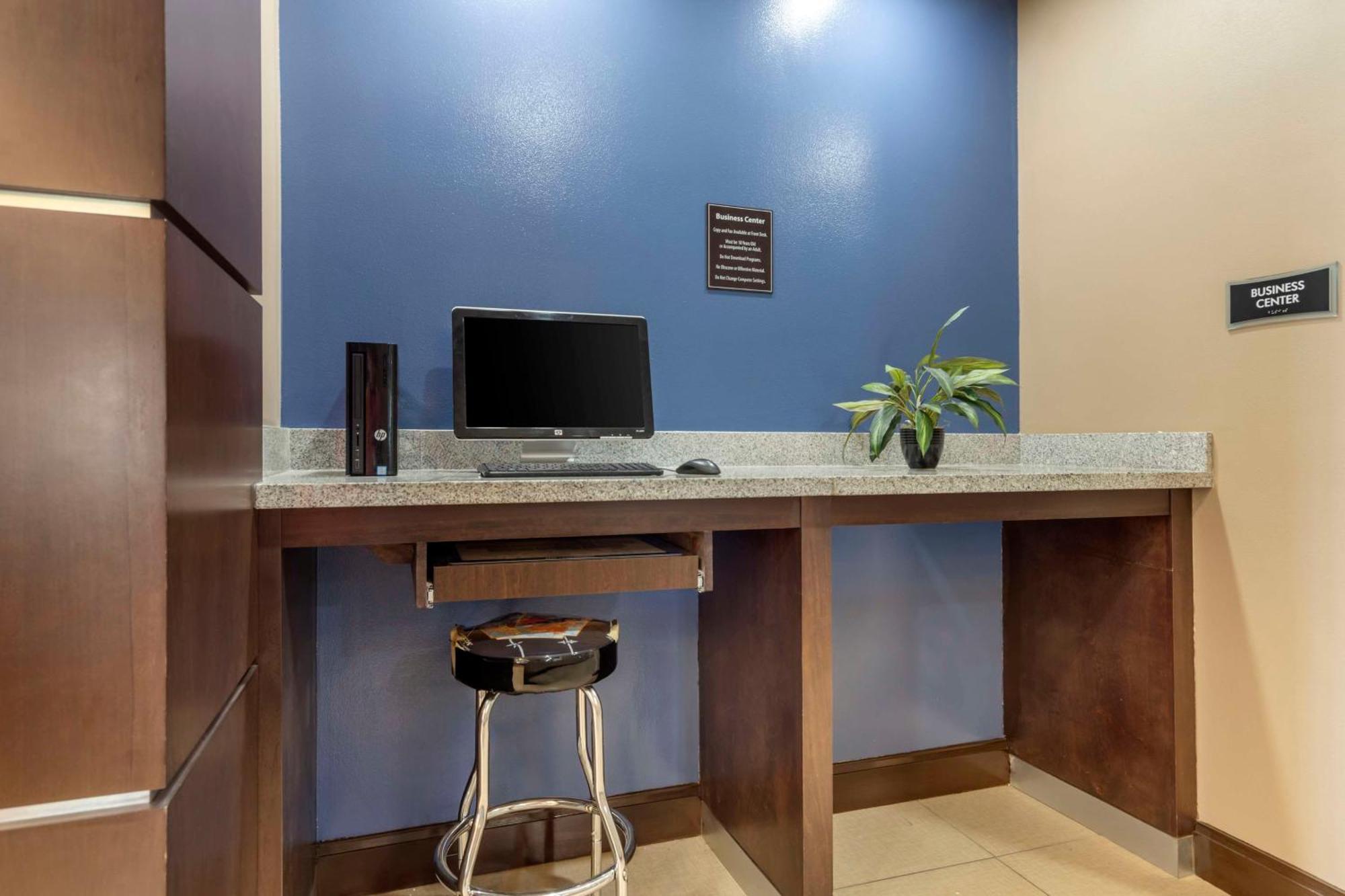 Best Western Plus Longhorn Inn&Suites Luling Exterior foto