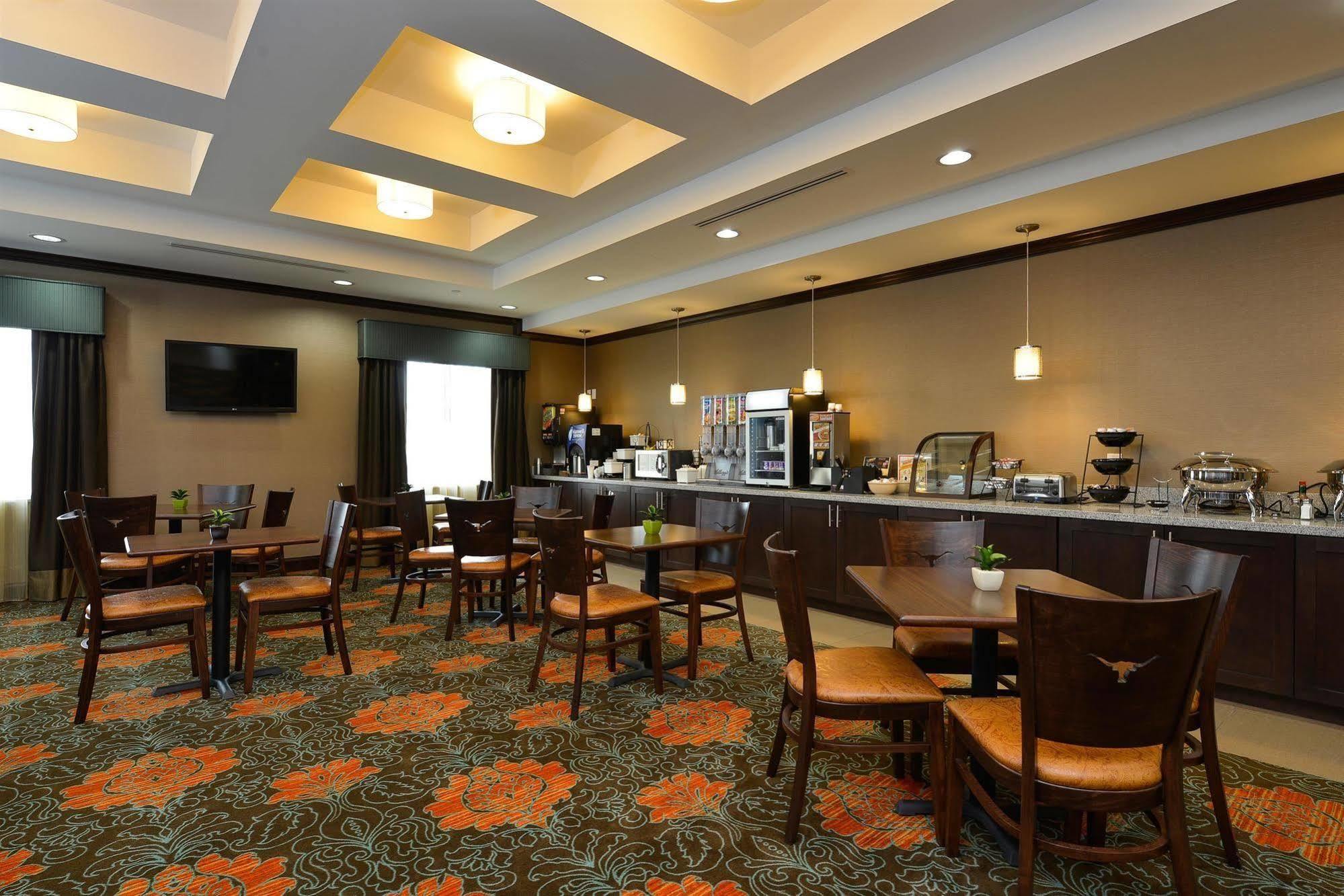 Best Western Plus Longhorn Inn&Suites Luling Exterior foto